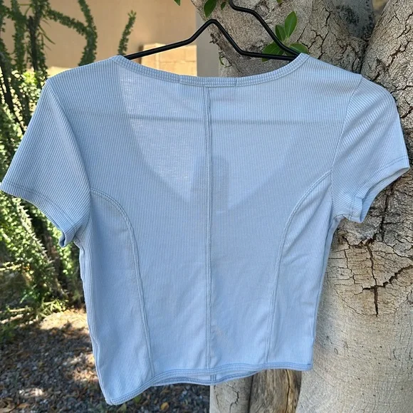 NWT Gorgeous Hippie Rose T-shirt, Size S, skylight blue - Picture 9 of 12